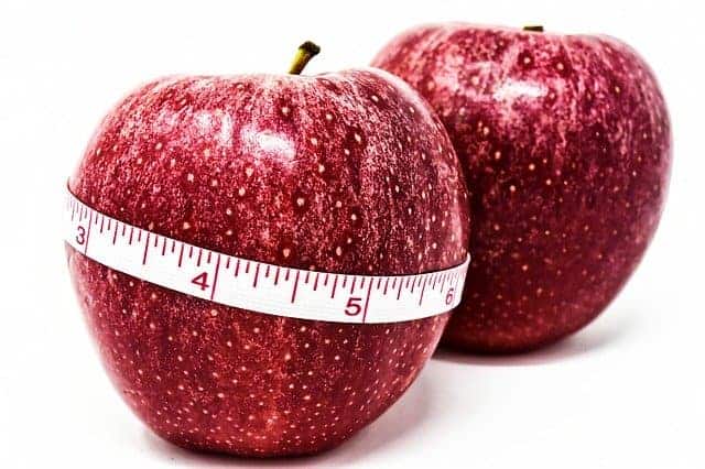 appel gebonden door een centimeter, gewichtscontrole